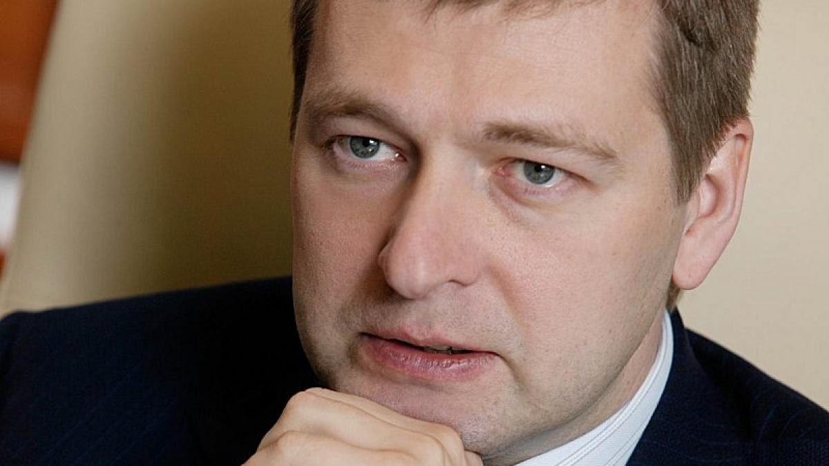 miliardarul rus dmitry rybolovlev la un pas sa o preia pe as monaco