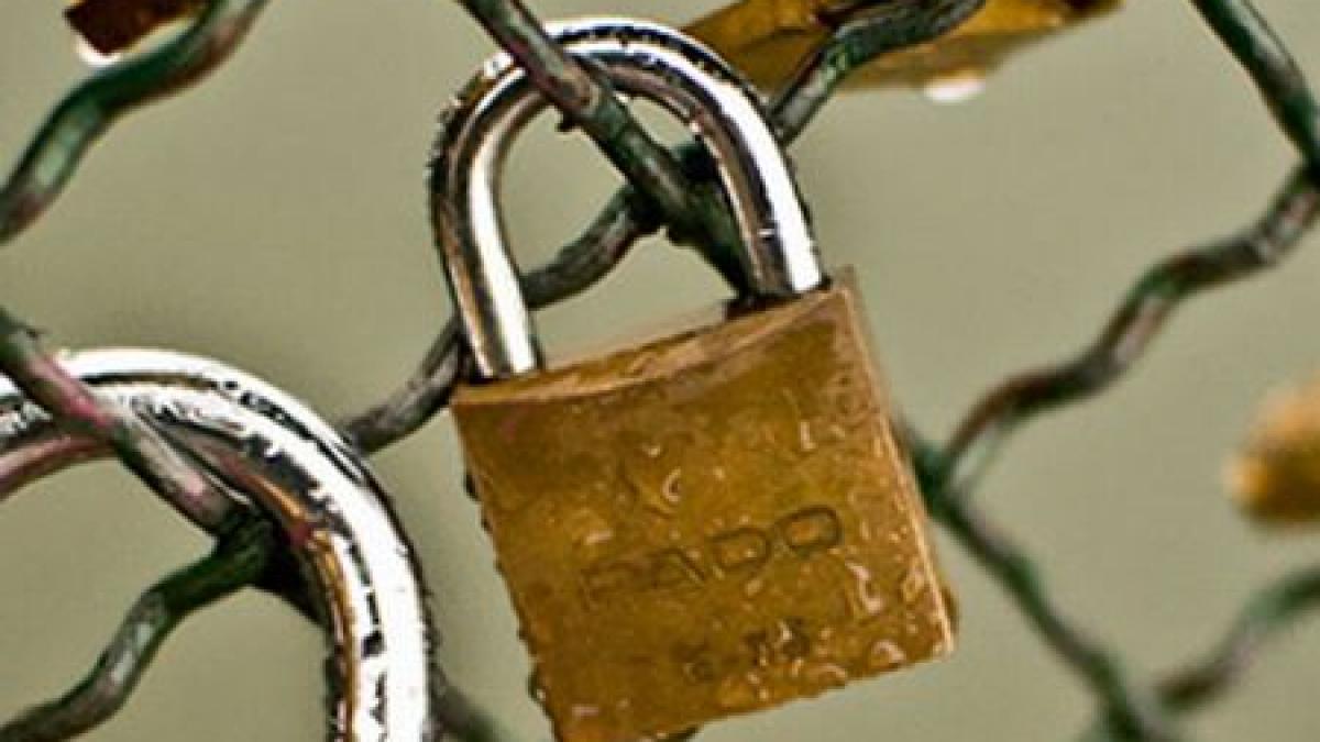 se intampla doar in romania vezi cum arata un sistem antifurt 100 romanesc