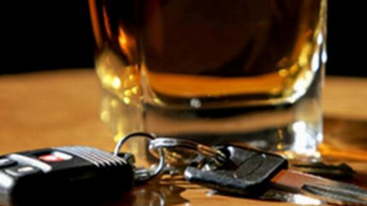 primar manga la volan a lovit masina de serviciu a sefului sri caras severin