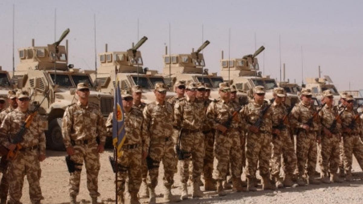 basescu anunta reducerea cu circa 200 de militari romani in teatrele de operatiuni