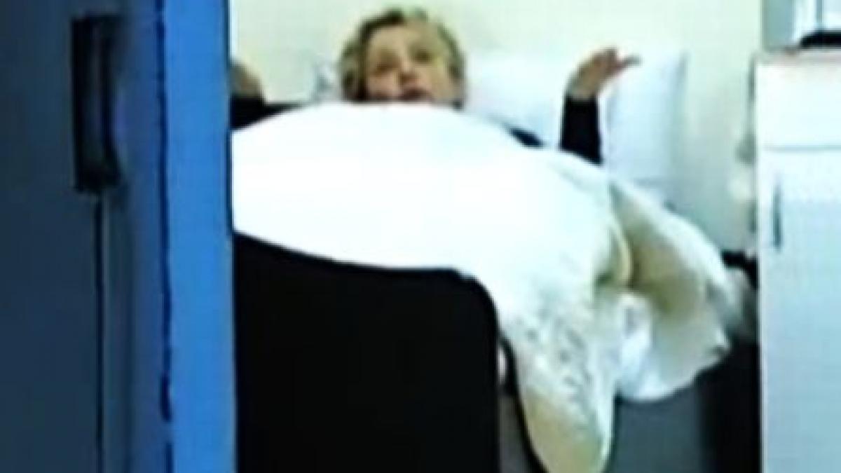 imaginile care umilesc un fost lider iulia timosenko filmata pe patul de spital