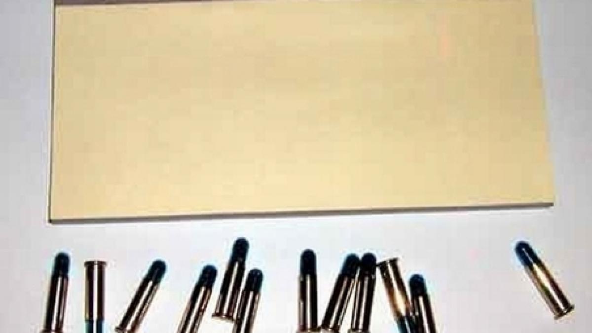 plicuri cu gloante pentru monti si berlusconi veti plati pretul pentru revizuirea planului anticriza