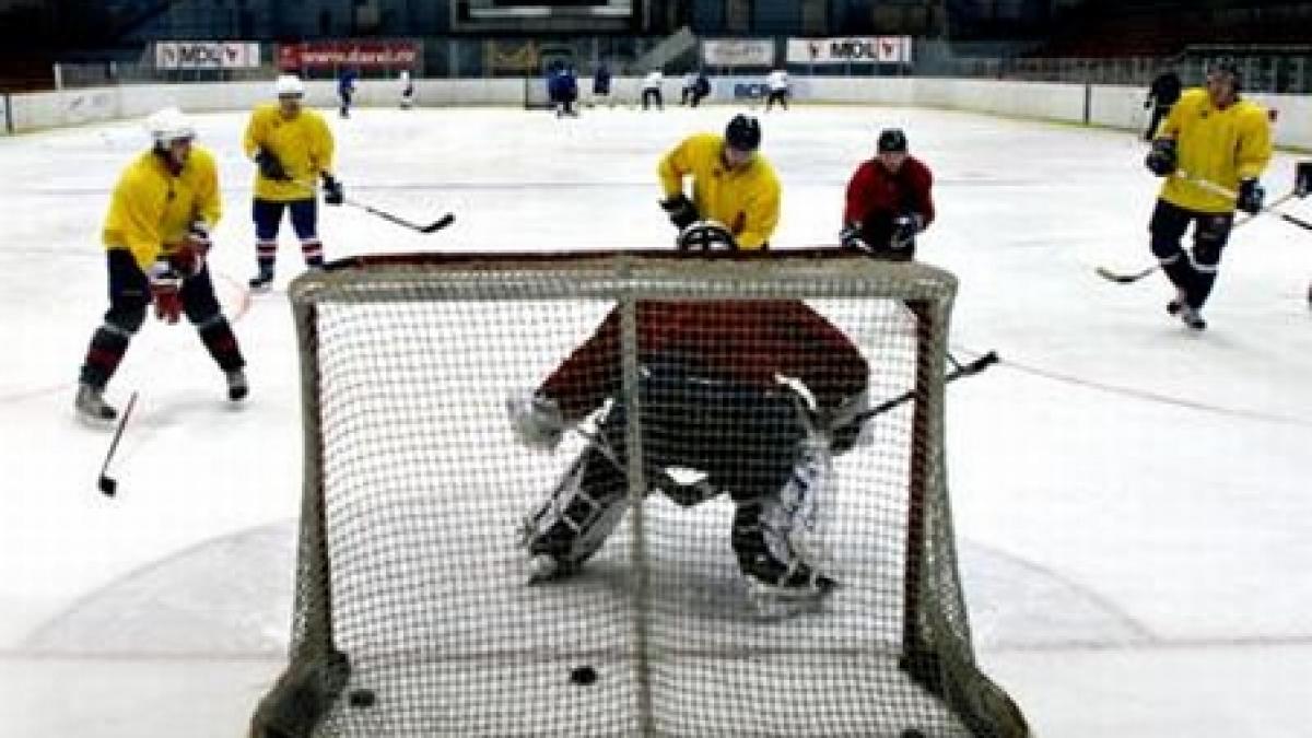 hocheistii romani au tacut la imnul national dar au intonat imnul ungariei si inainte si dupa meci