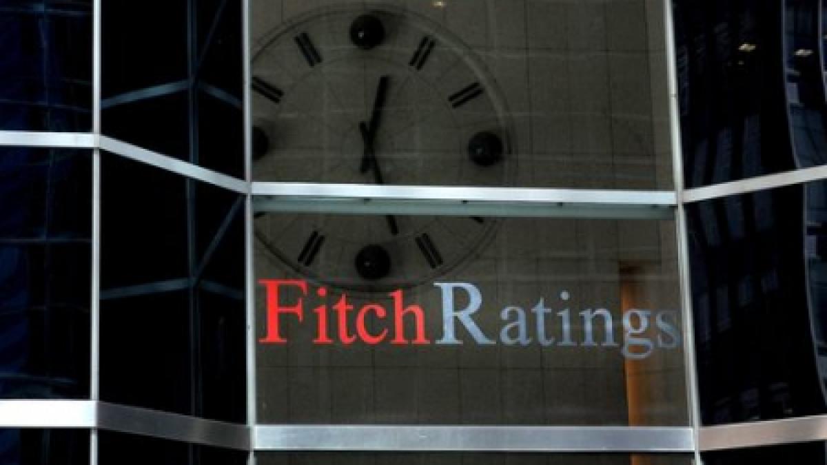fitch romania se numara printre tarile expuse la criza dar mai putin decat alte state europene