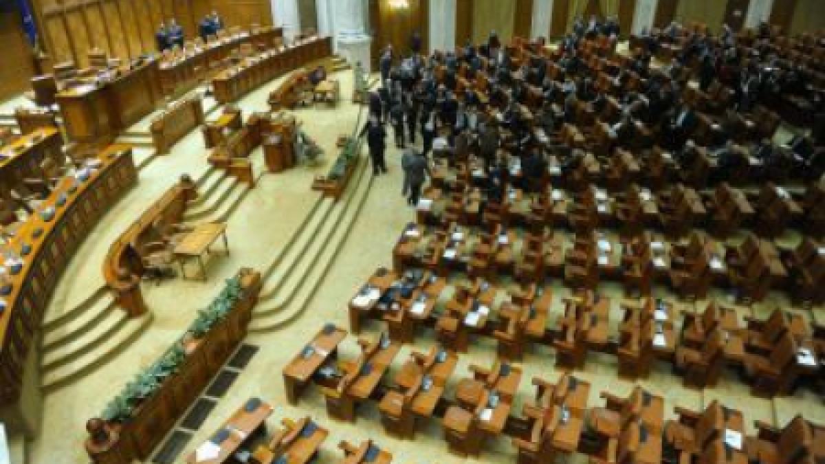 scandal la sedinta solemna din parlament membrii psd au parasit plenul