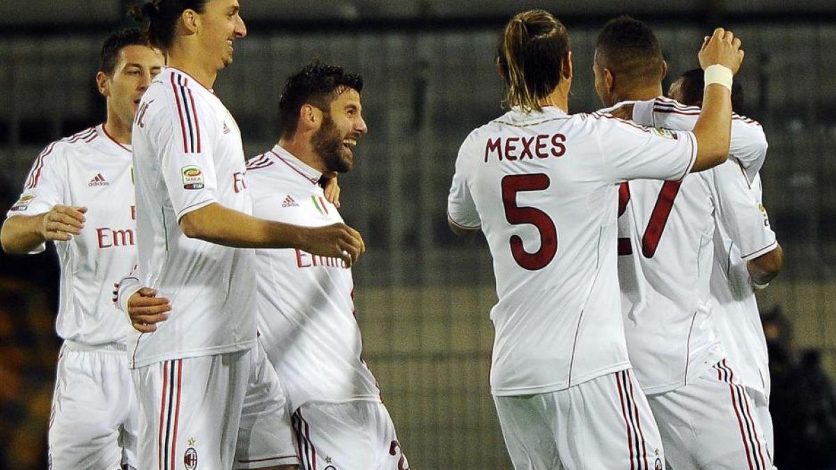 ac milan castiga la cagliari si urca pe primul loc in serie a