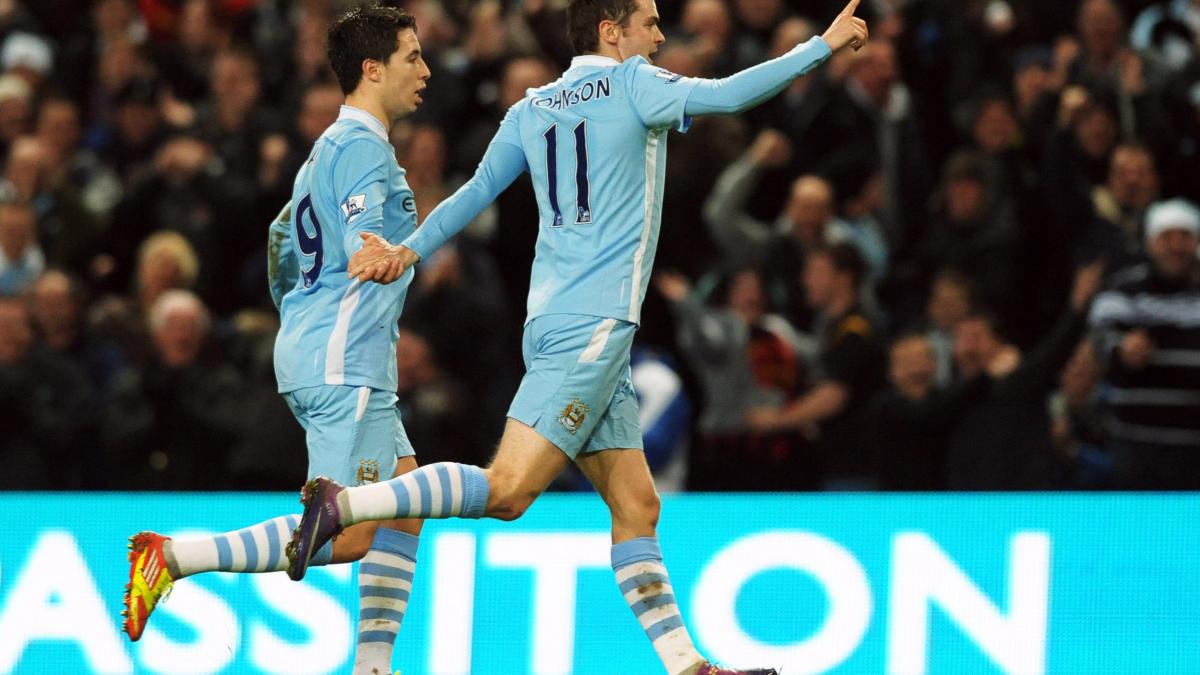 premier league victorii clare pentru echipele din manchester newcastle la al saselea meci fara