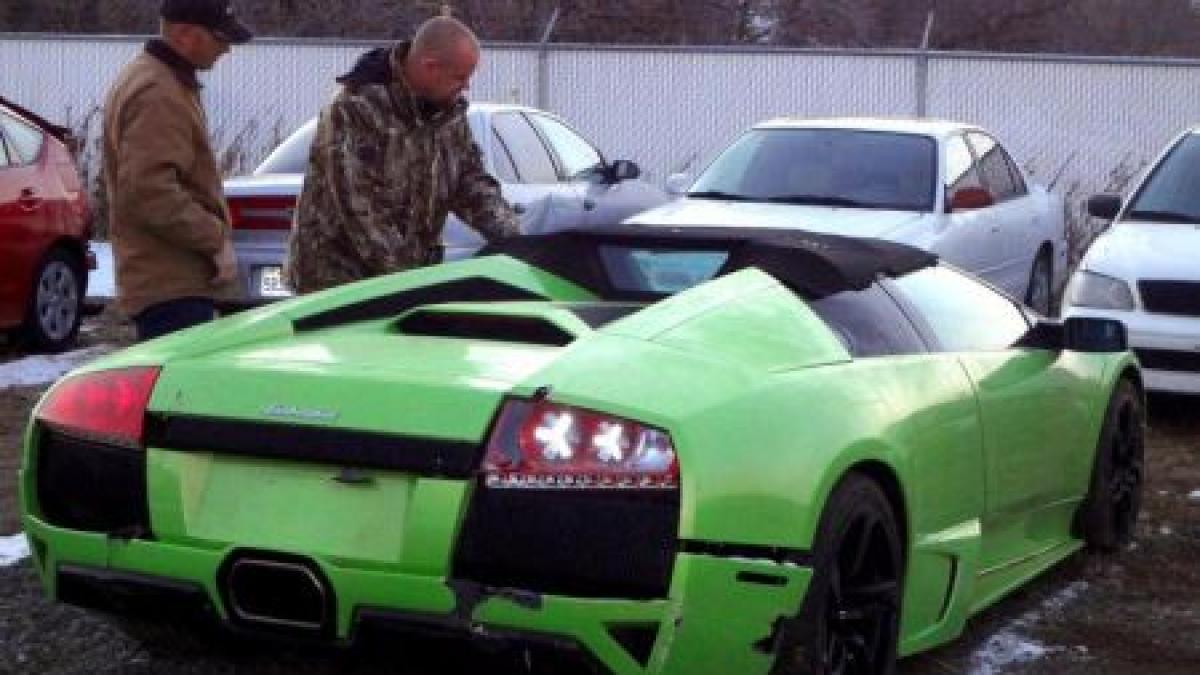 prostie sau ghinion a castigat un lamborghini si apoi a intrat cu el intr un gard