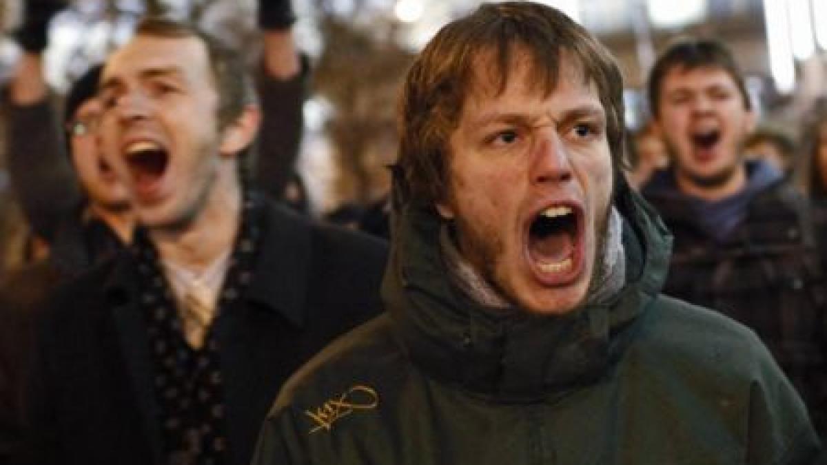 proteste de amploare la moscova fata de fraudarea alegerilor