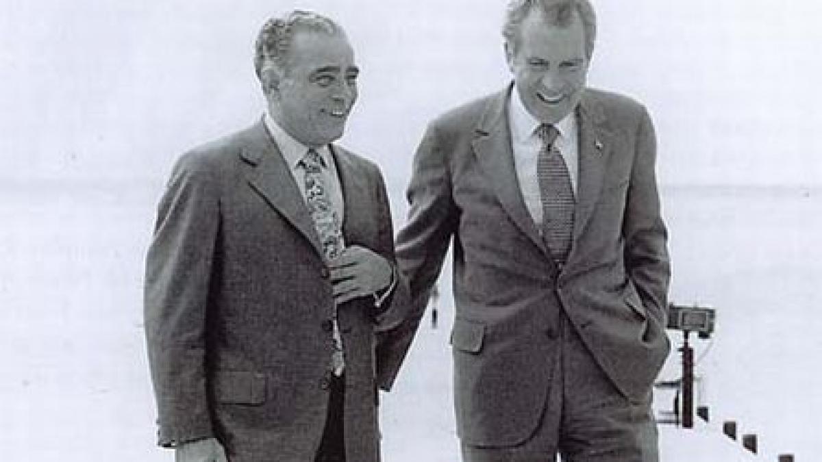 cele mai intunecate secrete ale lui nixon presedintele ar fi fost gay si ar fi avut o legatura