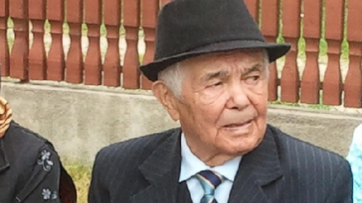 viata traita prin munca afla povestea de viata a tatalui premierului emil boc