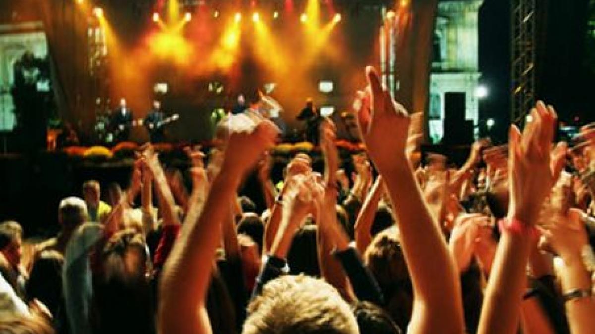 incepe un an plin de concerte chili peppers justin bieber si bruce springsteen sunt numai cativa