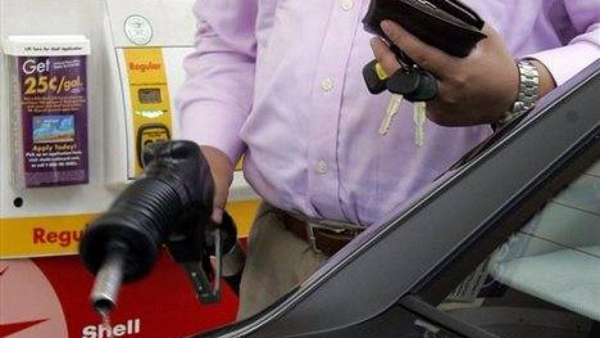 am luat o inaintea nemtilor benzina noastra e mai scumpa dar salariile sunt de 5 ori mai mici