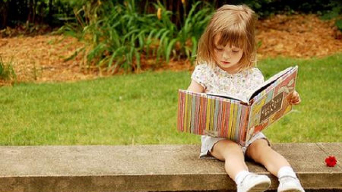 fetita cautata acasa de politie vezi ce crima abominabila a infaptuit