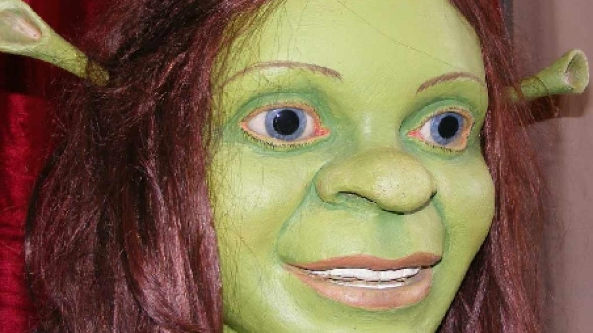 michelangelo shakespeare da vinci si shrek in marime naturala la muzeul de geologie