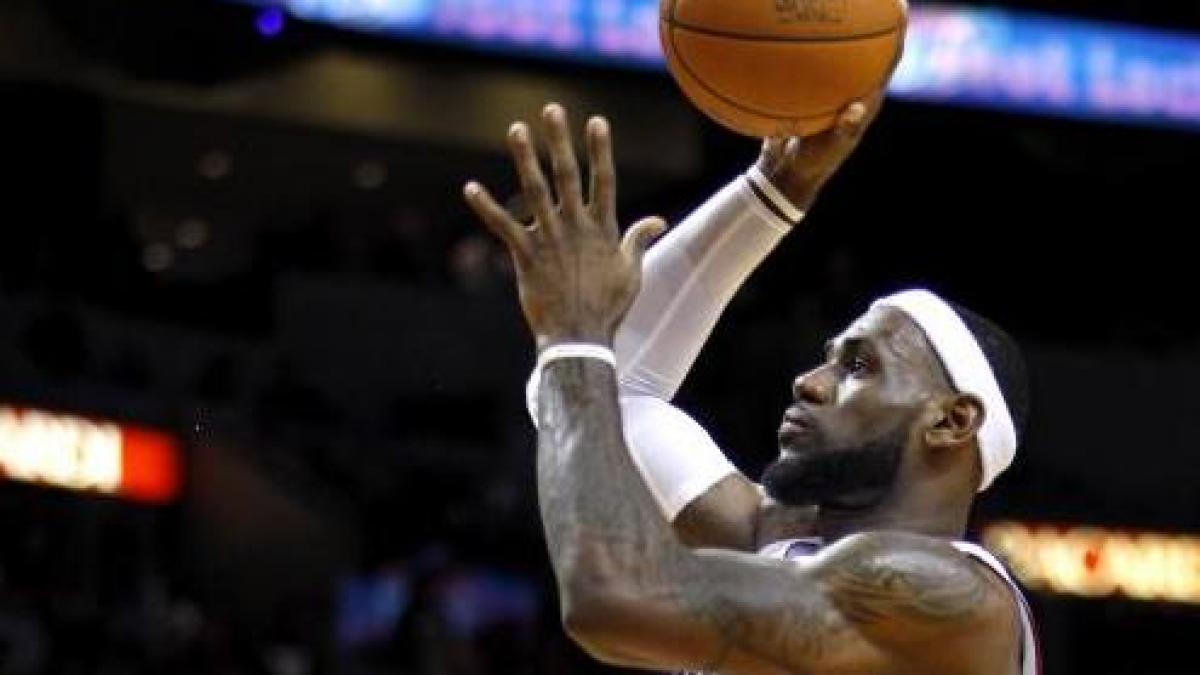 nba fara dwyane wade miami heat invinge clar pe indiana pacers