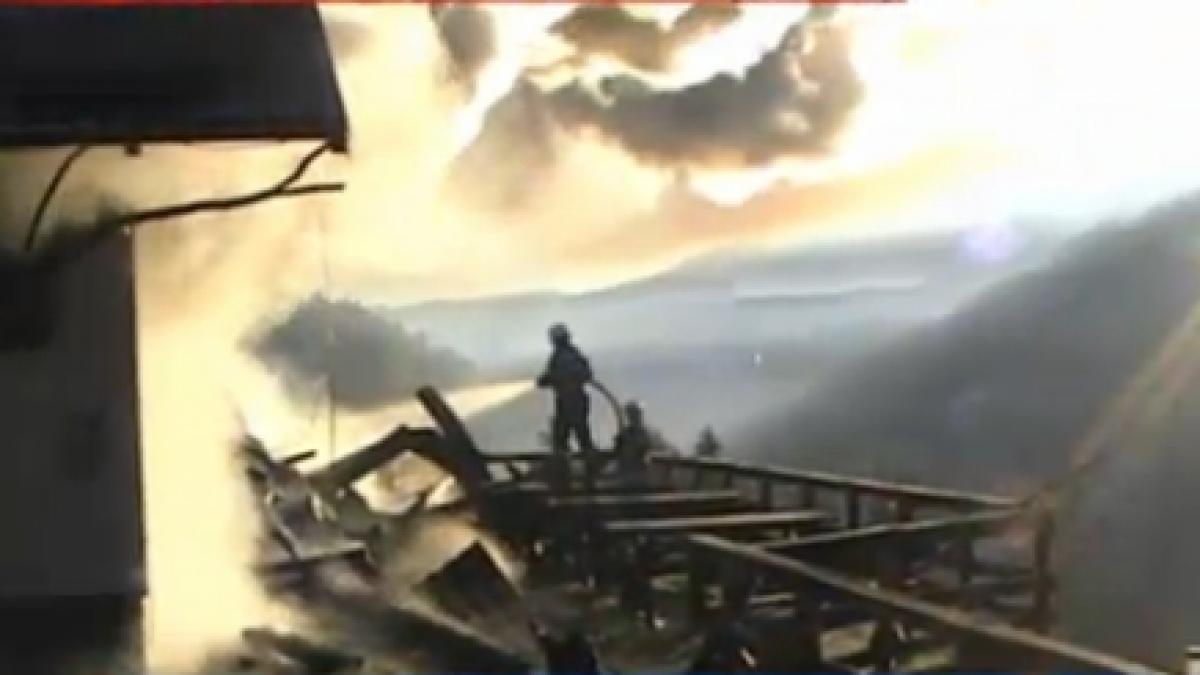 o pensiune din brasov a luat foc in cladire erau sase turisti