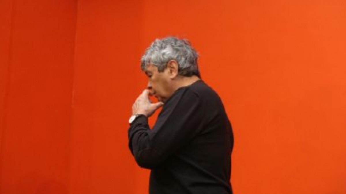 operatia lui mircea lucescu s a incheiat cu succes