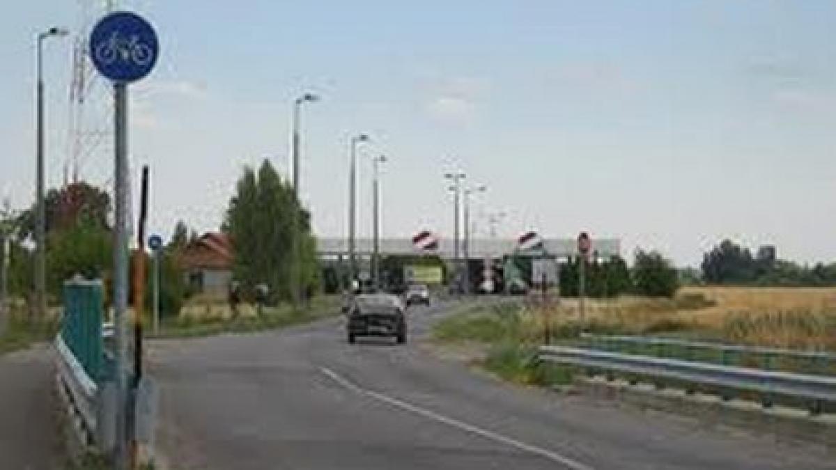 satu mare zece migranti si doua calauze retinuti la frontiera