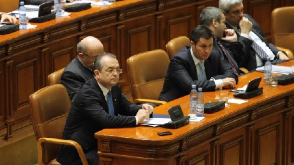 revista presei 09 ianuarie cum isi bate joc guvernul boc de 20 de miliarde de euro