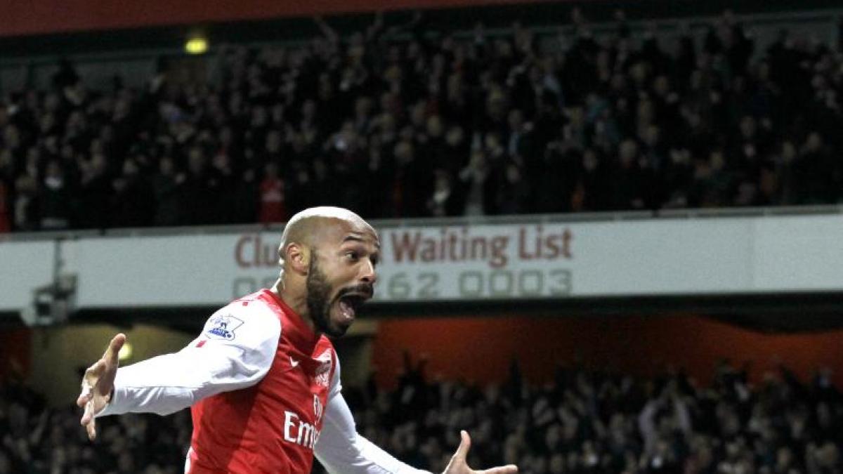 thierry henry a revenit cu gol la arsenal francezul a adus victoria tunarilor cu leeds