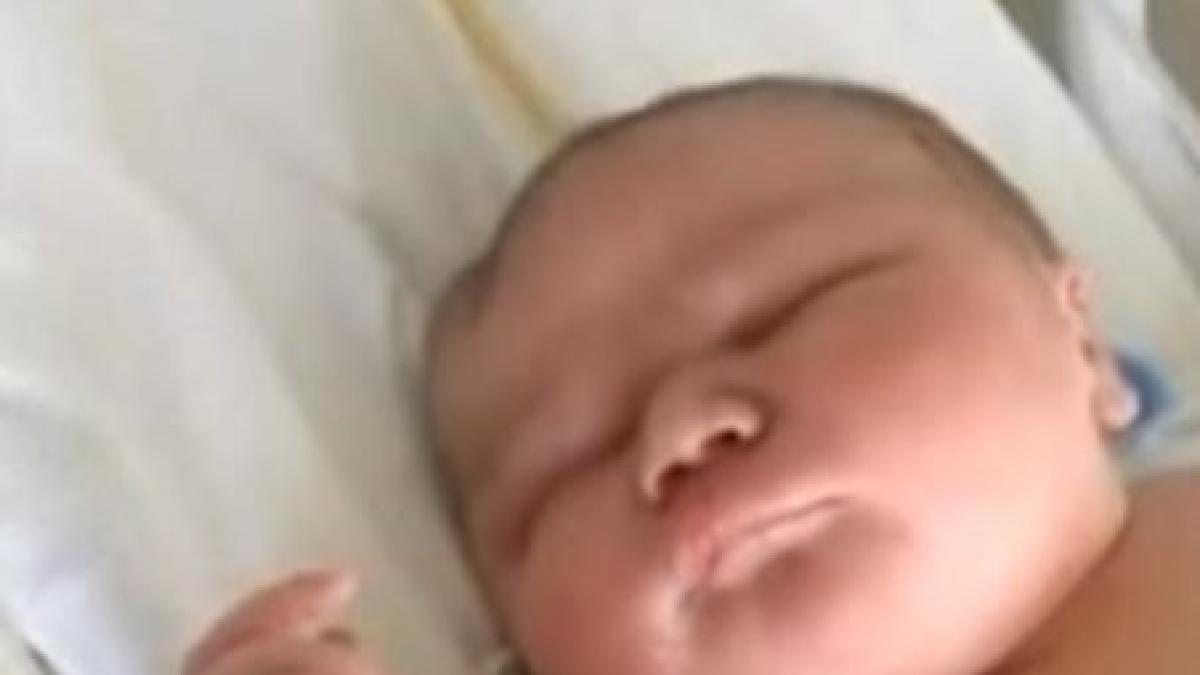 cel mai mare bebelus din tara s a nascut la constanta vezi cat cantarea la nastere