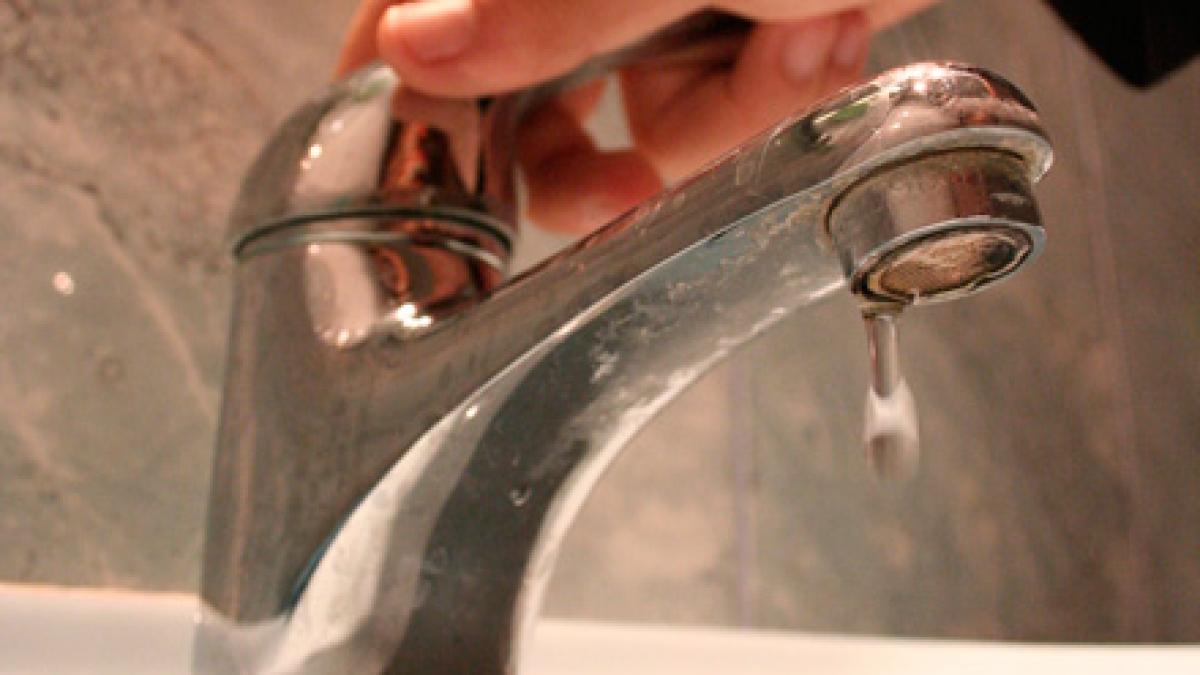 hotii de fier vechi lasa 200 de familii fara apa potabila