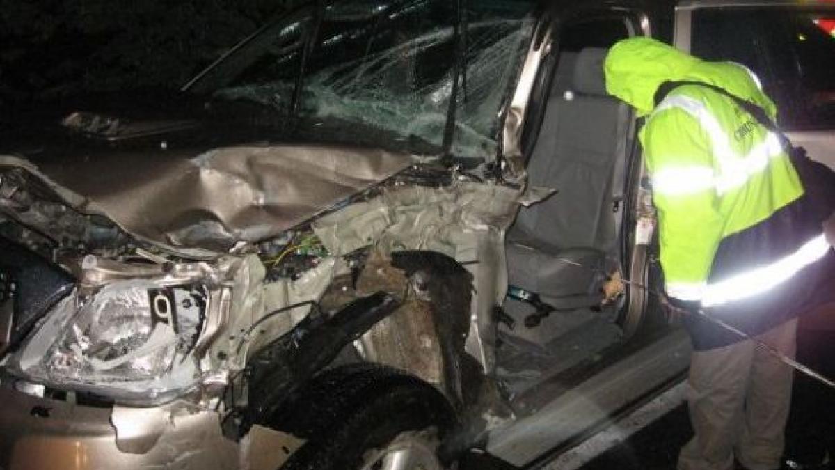 un tanar ce conducea un jeep a bagat in mormant o femeie de 56 de ani sotul femeii in stare grava