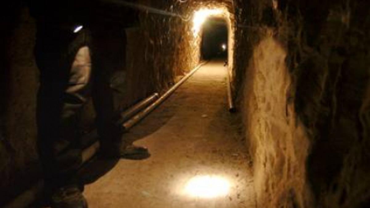 ocean s eleven varianta reala mai multi hoti au sapat un tunel de 30 de metri pentru a ajunge la un