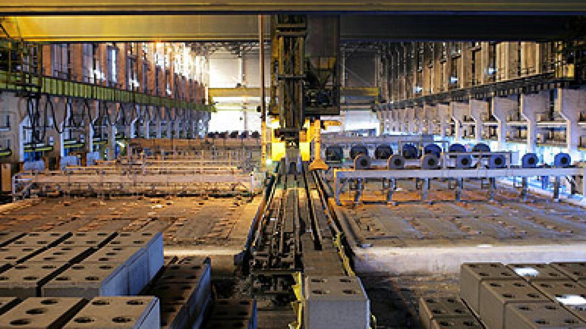 cat de profitabila mai este alro slatina fara energia de la hidroelectrica lovit si de scaderea