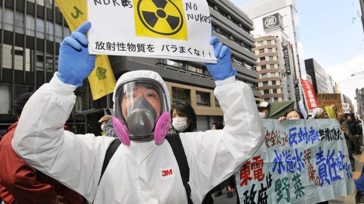 japonezii protesteaza fata de planurile guvernului de a reporni reactoarele nucleare