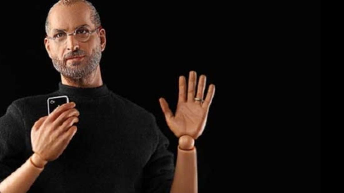 papusa steve jobs nu va mai aparea in magazine de ce a renuntat compania producatoare la proiect