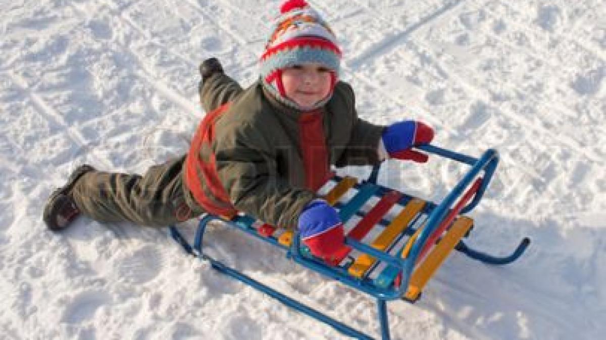 tragedie in harghita un copil a murit dupa ce s a izbit de un gard in timp ce se dadea cu sania