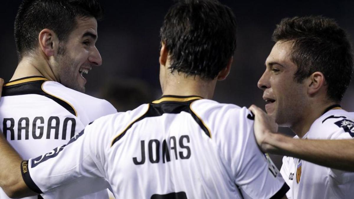 valencia este cu un pas in semifinalele cupei regelui dupa 4 1 cu levante