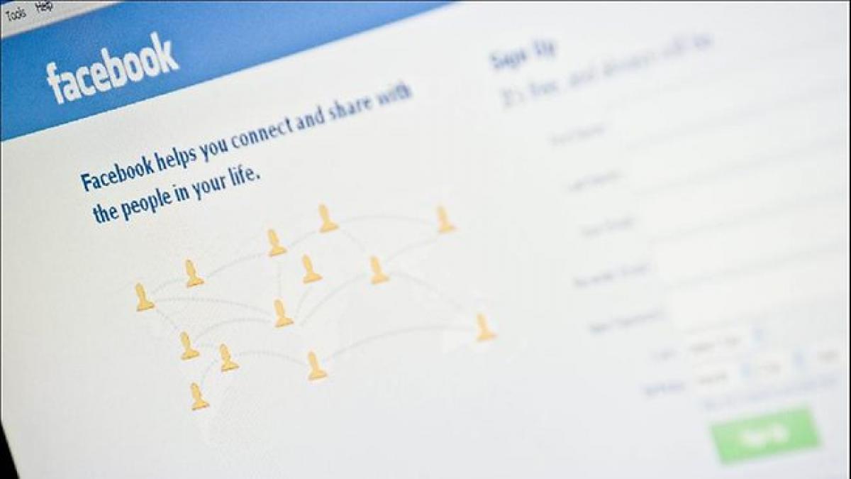 publicarea mesajului dumnezeu nu exista pe facebook l a costat libertatea