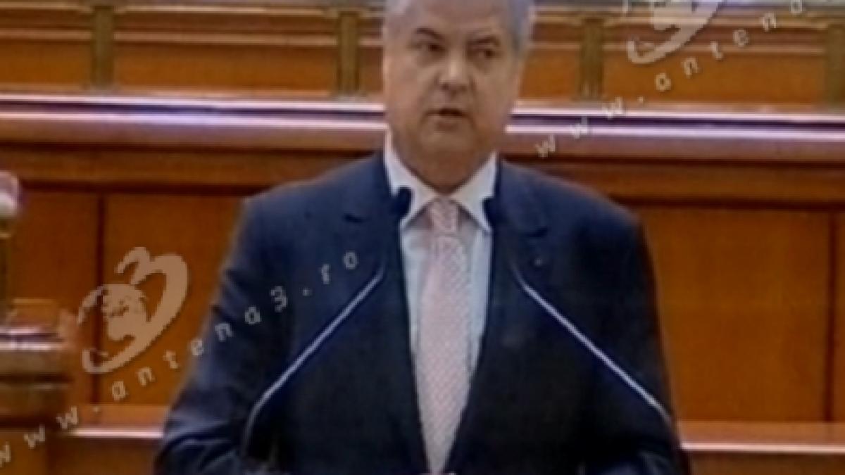 nastase demiterea lui baconschi nu este o solutie pentru cei din strada noi am cerut demiterea