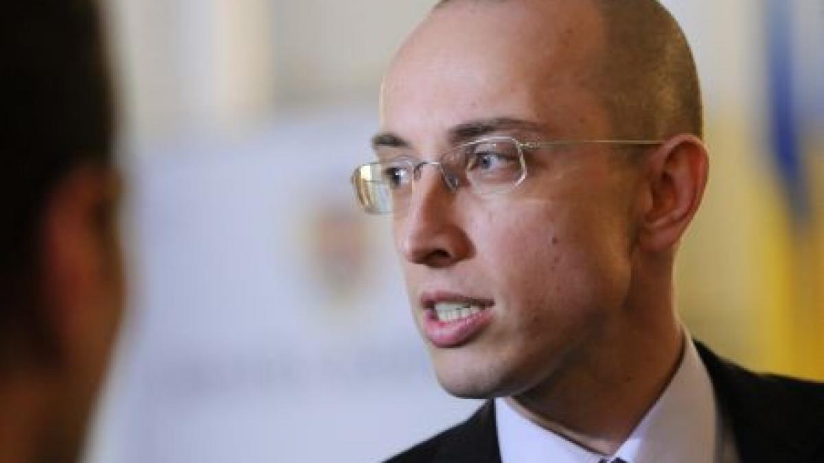 senatorul pdl iulian urban demisioneaza din partid