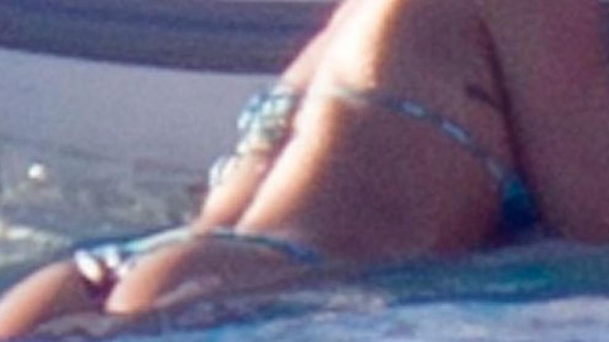 cea mai mare cantareata in ipostaze intime cu un barbat cu 24 de ani mai mare ca ea pozele care au