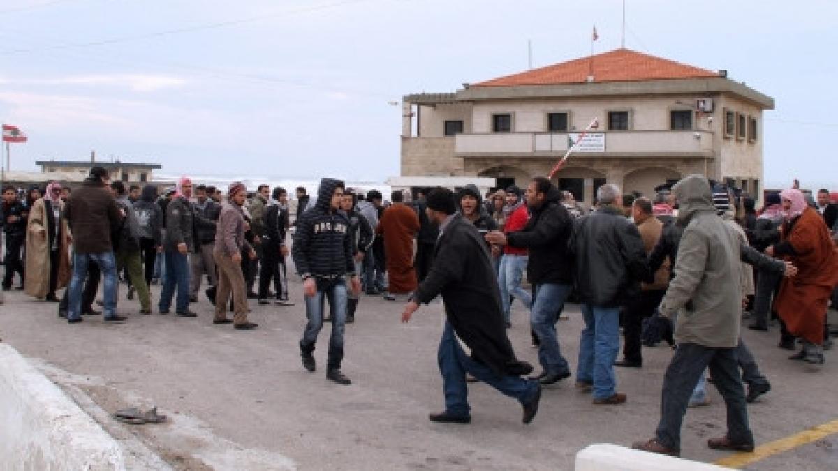 cel putin 34 de civili din care noua copii au fost ucisi joi de fortele de ordine siriene