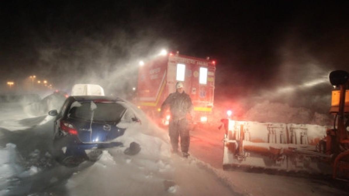 igsu 1 500 de kilograme de conserve 4 500 de litri de apa si 11 tone de motorina distribuite celor