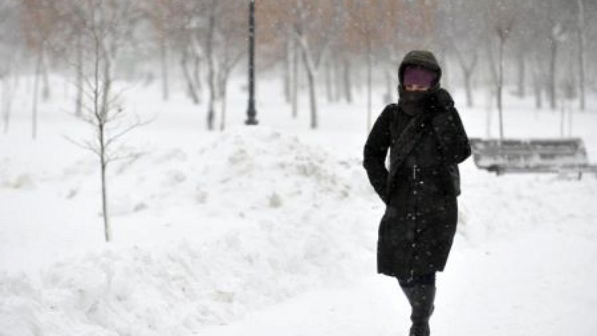 Vine GERUL! În acest weekend ar fi bine să staţi acasă. Frigul şi zăpada au UCIS şase oameni. Prognoza meteo de weekend