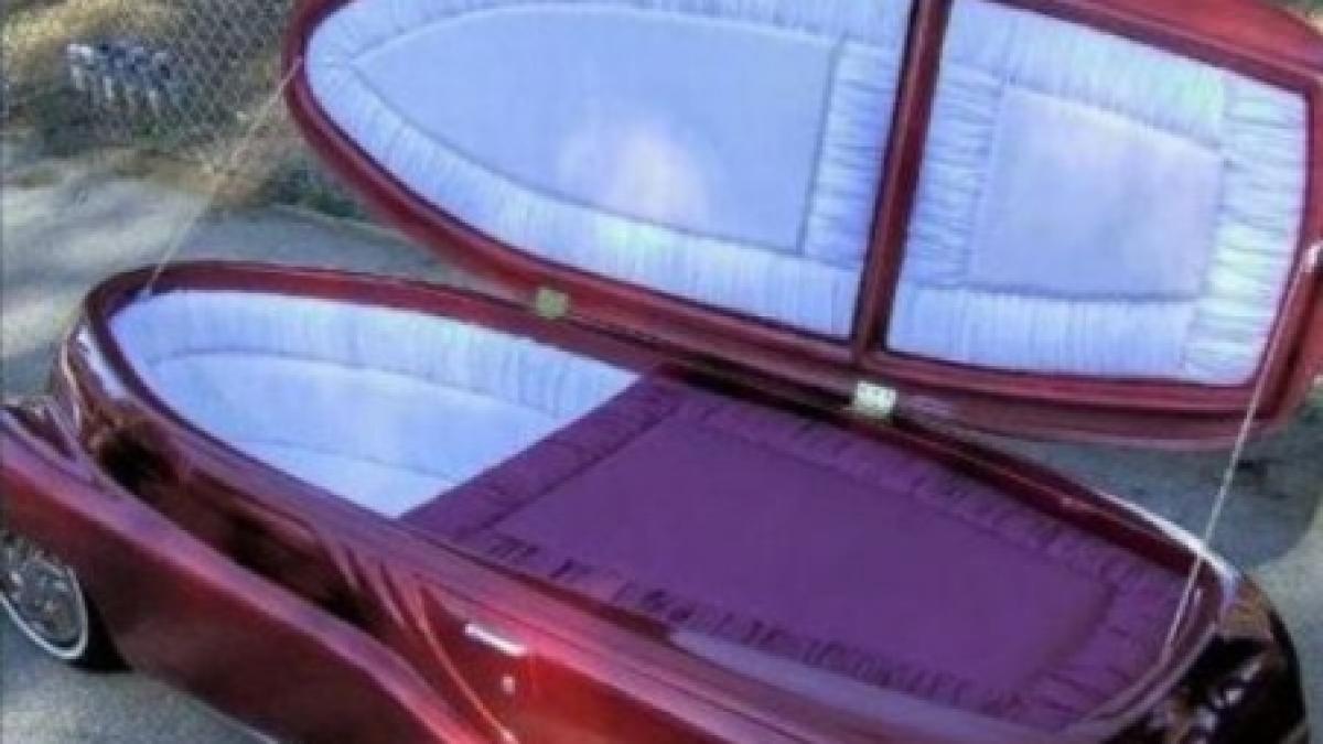 londra expozitie cu sugestii si idei neobisnuite pentru inmormantari