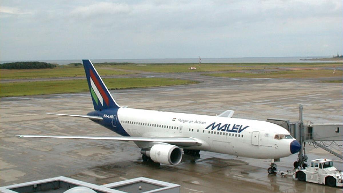 malev compania aeriana nationala a ungariei a sistat toate operatiunile din cauza datoriilor