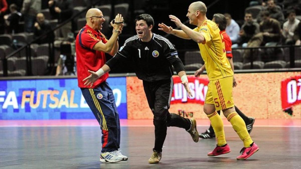 romania s a calificat in sferturile de finala ale campionatului european de futsal