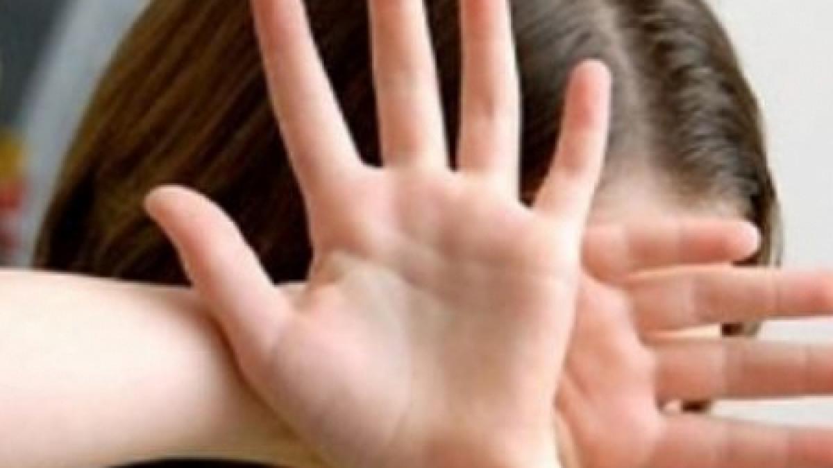 citeste aici povestea tragica a fetitei romance din marea britanie supranumita cenusareasa