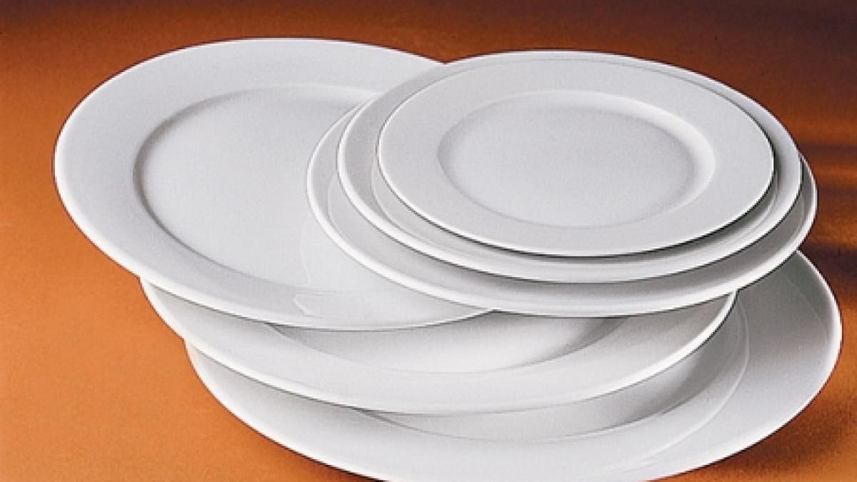 farfuriile din portelan din alba iulia se vand peste tot in lume mai putin in romania