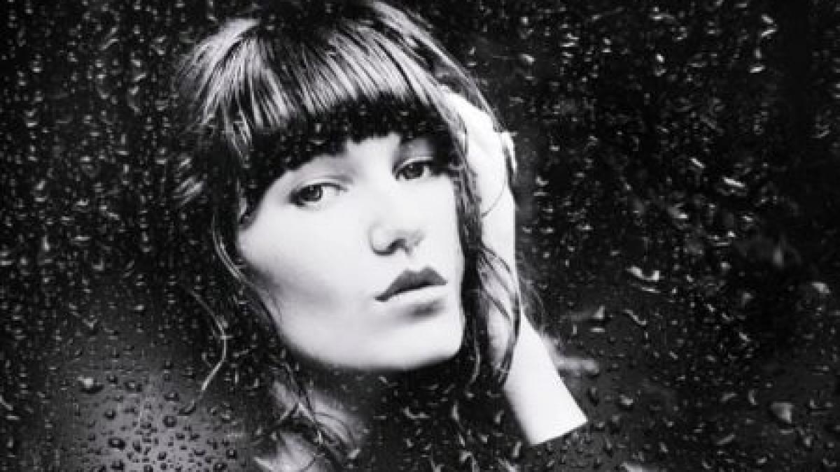 fotografia ma provoaca la trait daca n ar fi nu m as povesti