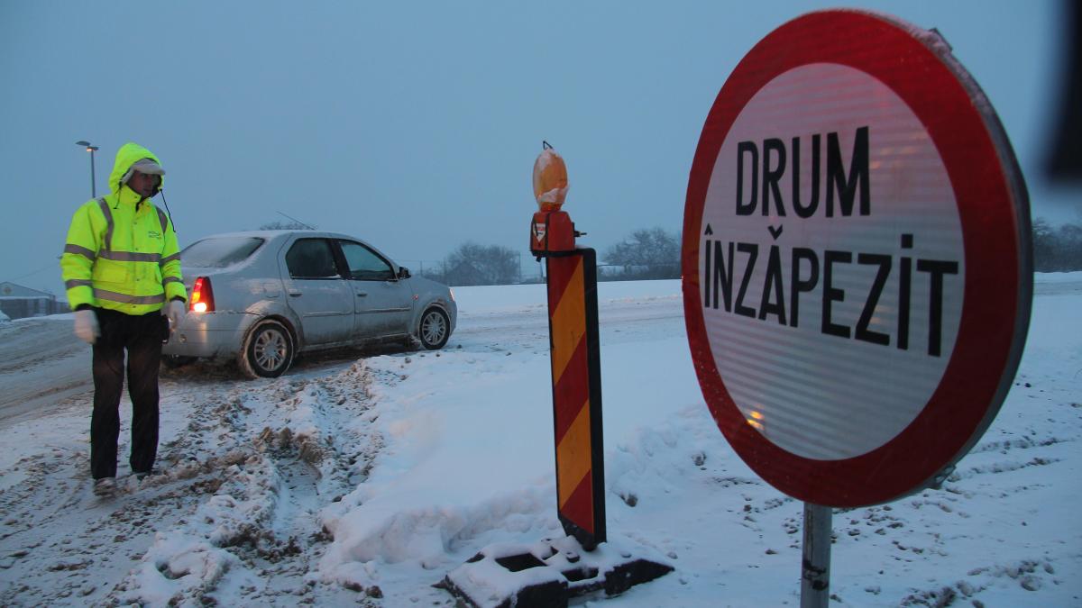 situatia este critica in toata tara autoritatile sunt in alerta vezi ce drumuri sunt blocate