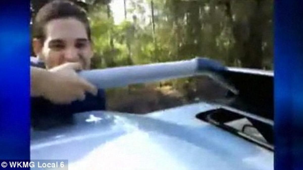 nu stiau ca ceea ce vor spune se va implini ultimele clipe din viata unor tineri filmate chiar de