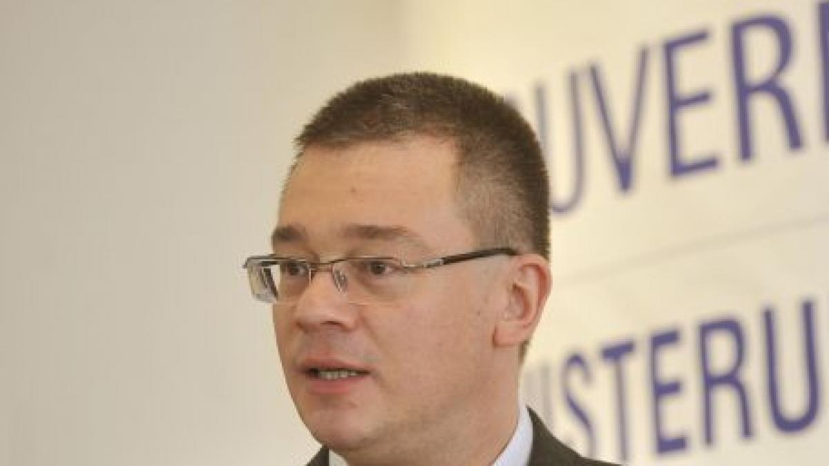 mihai razvan ungureanu a convocat un comandament de urgenta in vrancea